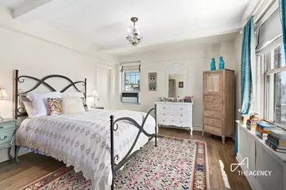 45 Christopher Street #11E, New York, NY 10014 - Photo 5