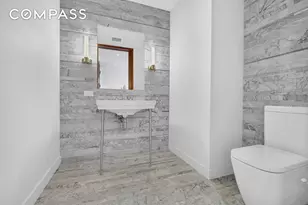 90 Furman St, New York City, NY 11201 - Photo 11