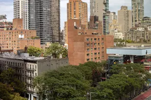 300 E 59th St, New York City, NY 10022 - Photo 7