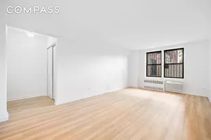 35-20 Leverich St, New York City, NY 11372 - Photo 3