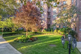 2251 Plumb 1st St, New York City, NY 11229 - Photo 13