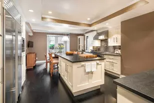 995 5th Ave, New York City, NY 10028 - Photo 5