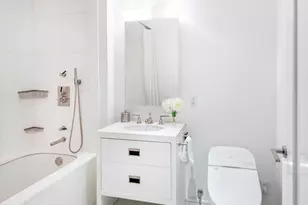 995 5th Ave, New York City, NY 10028 - Photo 11