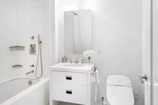 995 5th Ave, New York City, NY 10028 - Photo 11