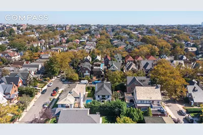 8008 Harbor View Terrace, New York City, NY 11209 - Photo 5