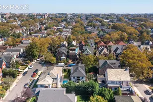 8008 Harbor View Terrace, New York City, NY 11209 - Photo 5