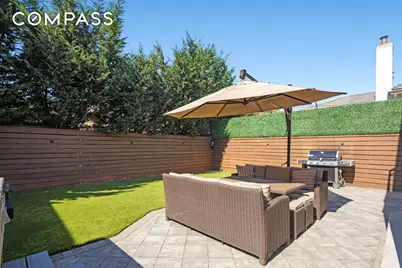 8008 Harbor View Terrace, New York City, NY 11209 - Photo 27