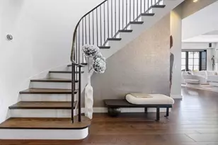425 W 50th St, New York City, NY 10019 - Photo 9