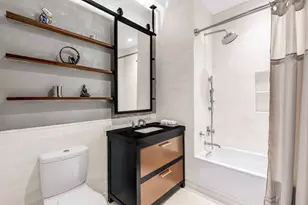 425 W 50th St, New York City, NY 10019 - Photo 13
