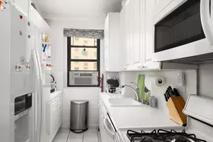 20 W 84th St, New York City, NY 10024 - Photo 7