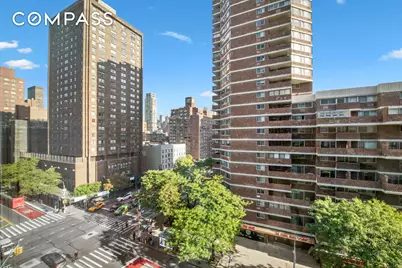 300 E 23rd Street #7A, New York City, NY 10010 - Photo 9