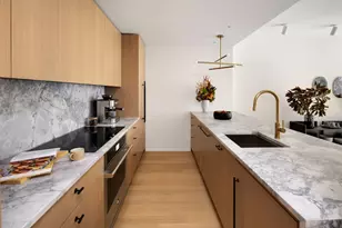 349 W 51st St, New York City, NY 10019 - Photo 3