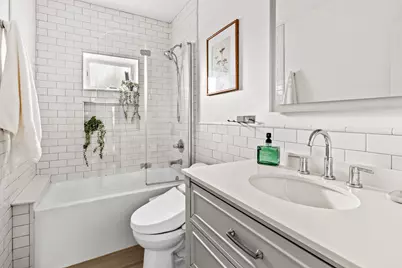 4 Reeve Place, New York City, NY 11218 - Photo 9