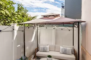 4 Reeve Pl, New York City, NY 11218 - Photo 13