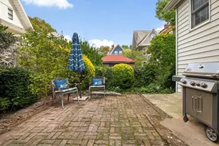 51 Dekoven Ct, New York City, NY 11230 - Photo 27