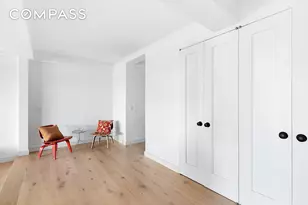 320 W 76th St, New York City, NY 10023 - Photo 7