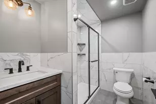 517 Clinton St, New York City, NY 11231 - Photo 27