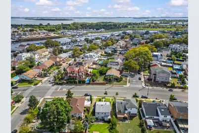 2416 E 66th Street, New York City, NY 11234 - Photo 21