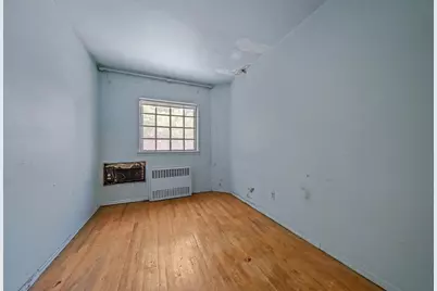 328 Wortman Avenue #HSE, New York City, NY 11207 - Photo 7