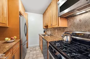 222 E 80th St, New York City, NY 10075 - Photo 3