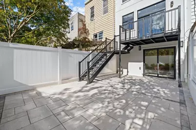 300 18th Street, New York City, NY 11215 - Photo 21