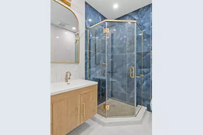 300 18th Street, New York City, NY 11215 - Photo 11