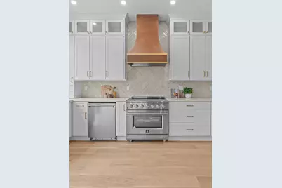 300 18th Street, New York City, NY 11215 - Photo 5