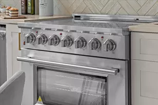 300 18th St, New York City, NY 11215 - Photo 7