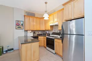 300 E 6th St, New York City, NY 10003 - Photo 13