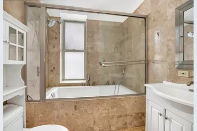 300 E 6th Street #BLDG, New York City, NY 10003 - Photo 15