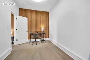 25-20 Newtown Ave, New York City, NY 11102 - Photo 9