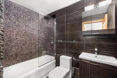 300 W 23rd Street #11M, New York, NY 10011 - Photo 9