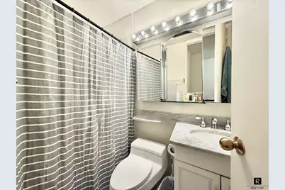 393 W 49th Street #2-PP, New York City, NY 10019 - Photo 5