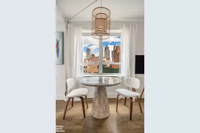 432 W 52nd Street #7H, New York City, NY 10019 - Photo 3