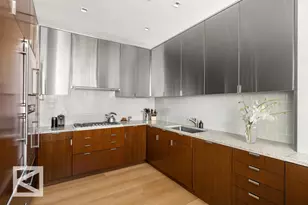 350 W Broadway, New York City, NY 10013 - Photo 5