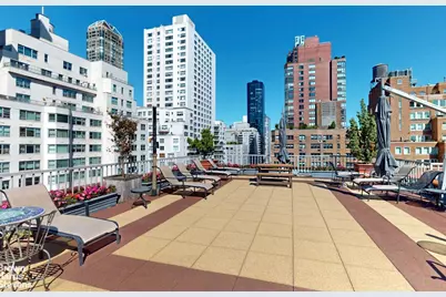 301 E 62nd Street #14B, New York City, NY 10065 - Photo 11