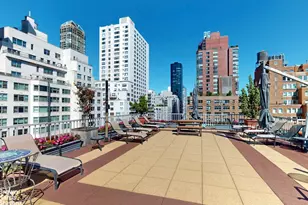 301 E 62nd St, New York City, NY 10065 - Photo 11