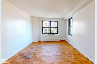 301 E 62nd Street #14B, New York City, NY 10065 - Photo 5