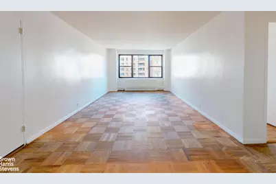 301 E 62nd Street #14B, New York City, NY 10065 - Photo 3