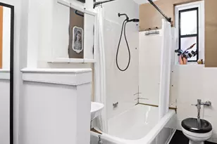 55 E 190th St, New York City, NY 10468 - Photo 5