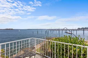 8 Deepwater Way, New York City, NY 10464 - Photo 7