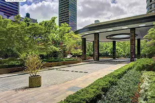 330 E 38th St, New York City, NY 10016 - Photo 11
