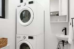 214 Mulberry St, New York City, NY 10012 - Photo 9