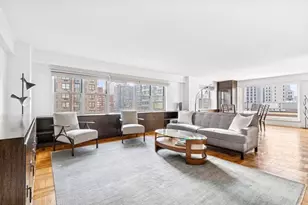 301 E 75th St, New York City, NY 10021 - Photo 3