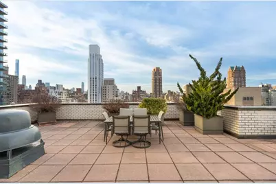 301 E 75th Street #19B, New York City, NY 10021 - Photo 19