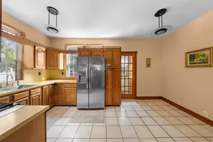 34 Crosby Ave, New York City, NY 11207 - Photo 9