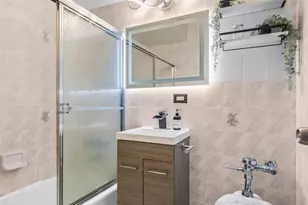 1874 Pelham Pkwy S, New York City, NY 10461 - Photo 5