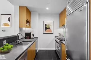 255 Hudson St, New York City, NY 10013 - Photo 3