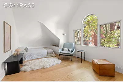 453 Stratford Road, New York City, NY 11218 - Photo 19