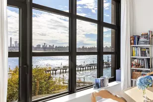 29 Huron St, New York City, NY 11222 - Photo 7